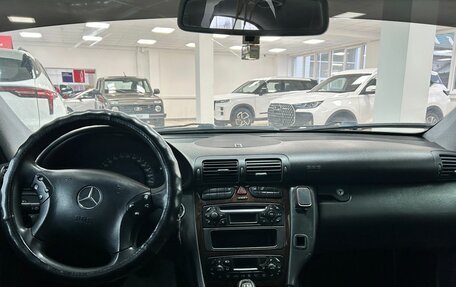 Mercedes-Benz C-Класс, 2000 год, 305 000 рублей, 10 фотография