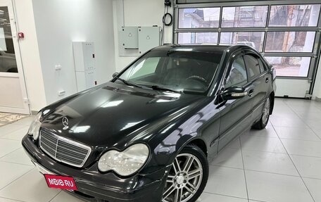 Mercedes-Benz C-Класс, 2000 год, 305 000 рублей, 2 фотография