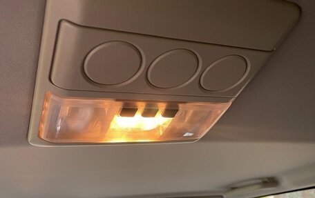 Land Rover Discovery IV, 2015 год, 2 999 999 рублей, 28 фотография