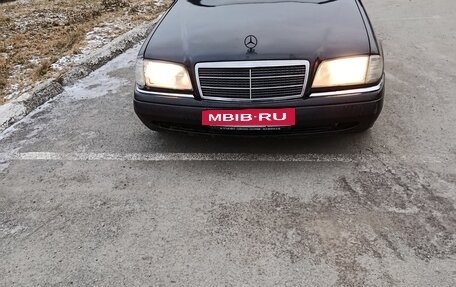 Mercedes-Benz C-Класс, 1994 год, 300 000 рублей, 10 фотография