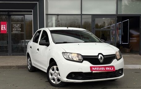 Renault Logan II, 2017 год, 665 000 рублей, 3 фотография