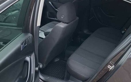 Volkswagen Passat B6, 2007 год, 530 000 рублей, 10 фотография