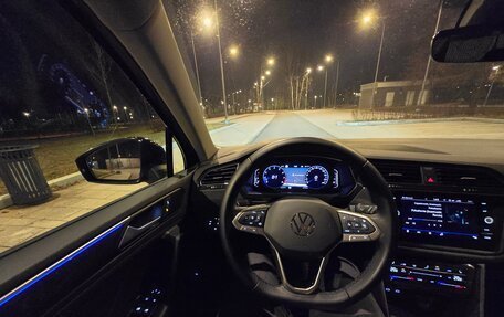 Volkswagen Tiguan II, 2021 год, 3 699 000 рублей, 5 фотография