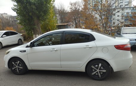 KIA Rio III рестайлинг, 2014 год, 950 000 рублей, 2 фотография
