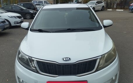 KIA Rio III рестайлинг, 2014 год, 950 000 рублей, 4 фотография