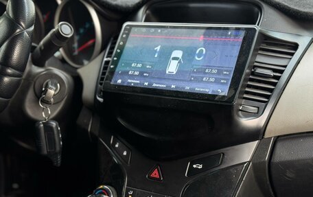 Chevrolet Cruze II, 2011 год, 650 000 рублей, 11 фотография