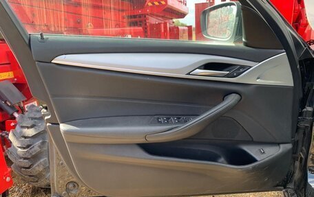 BMW 5 серия, 2018 год, 2 389 000 рублей, 9 фотография