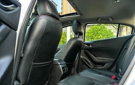 Mazda 3, 2019 год, 1 390 000 рублей, 7 фотография