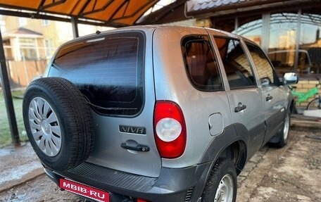 Chevrolet Niva I рестайлинг, 2015 год, 340 000 рублей, 7 фотография