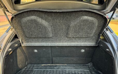 Toyota C-HR I рестайлинг, 2016 год, 1 990 000 рублей, 12 фотография