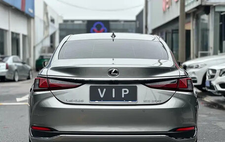 Lexus ES VII, 2024 год, 4 926 027 рублей, 5 фотография