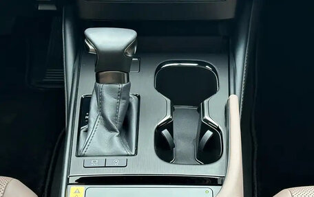 Lexus ES VII, 2024 год, 4 926 027 рублей, 13 фотография