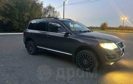 Volkswagen Touareg III, 2009 год, 650 000 рублей, 1 фотография