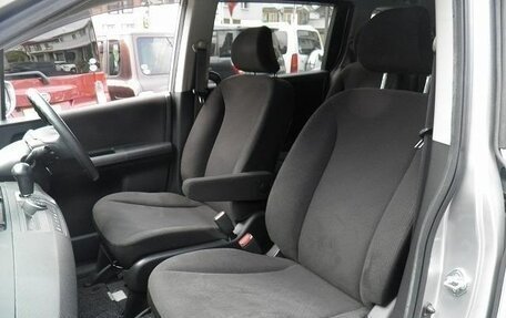 Honda Freed I, 2011 год, 685 000 рублей, 13 фотография