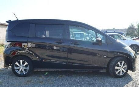 Honda Freed I, 2010 год, 695 000 рублей, 12 фотография