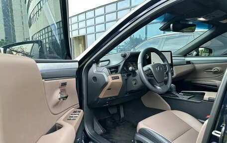 Lexus ES VII, 2025 год, 4 938 027 рублей, 7 фотография