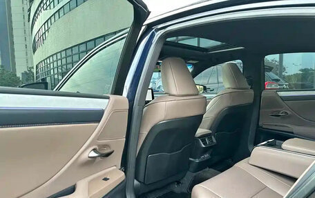 Lexus ES VII, 2025 год, 4 938 027 рублей, 15 фотография