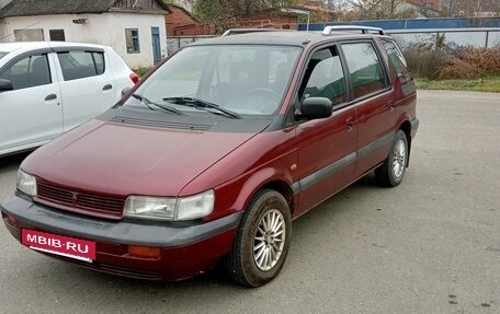 Mitsubishi Space Wagon III, 1992 год, 250 000 рублей, 4 фотография
