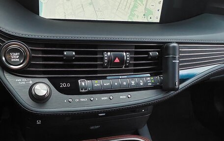 Lexus LS IV, 2018 год, 8 000 000 рублей, 13 фотография