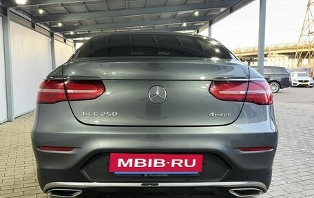 Mercedes-Benz GLC Coupe, 2016 год, 3 299 000 рублей, 4 фотография