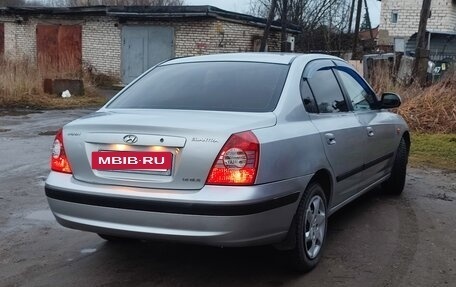 Hyundai Elantra III, 2004 год, 300 000 рублей, 2 фотография