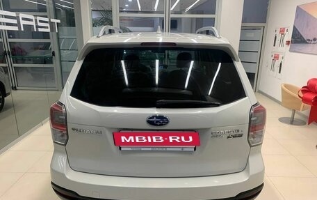 Subaru Forester, 2018 год, 2 500 000 рублей, 5 фотография