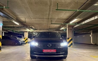 Volkswagen Tiguan II, 2021 год, 2 750 000 рублей, 1 фотография