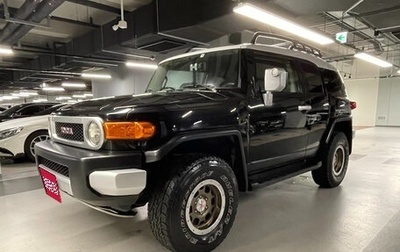 Toyota FJ Cruiser, 2013 год, 2 000 000 рублей, 1 фотография