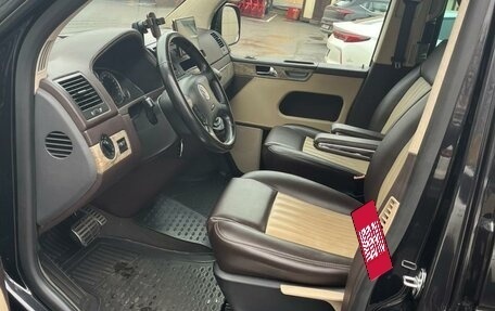 Volkswagen Multivan T5, 2007 год, 2 500 000 рублей, 23 фотография