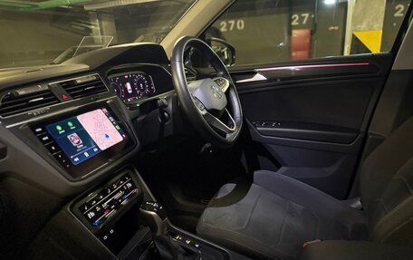 Volkswagen Tiguan II, 2021 год, 2 750 000 рублей, 13 фотография