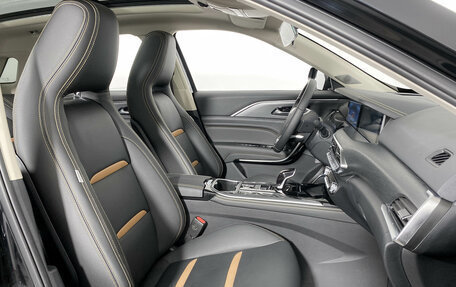 FAW Bestune T77, 2023 год, 2 049 900 рублей, 9 фотография