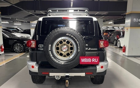 Toyota FJ Cruiser, 2013 год, 2 000 000 рублей, 5 фотография