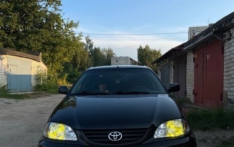 Toyota Avensis III рестайлинг, 2002 год, 600 000 рублей, 6 фотография