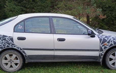 Mitsubishi Carisma I, 1998 год, 220 000 рублей, 3 фотография