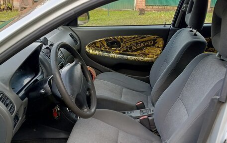 Mitsubishi Carisma I, 1998 год, 220 000 рублей, 9 фотография