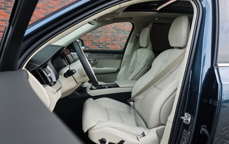 Volvo XC90 II рестайлинг, 2025 год, 13 200 000 рублей, 25 фотография