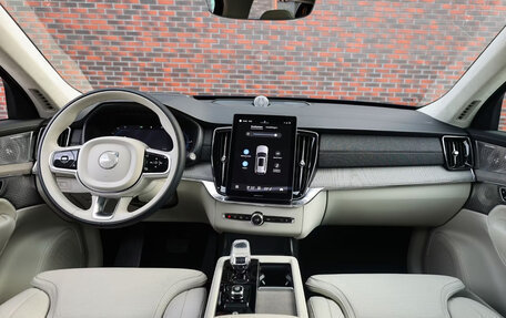 Volvo XC90 II рестайлинг, 2025 год, 13 200 000 рублей, 26 фотография