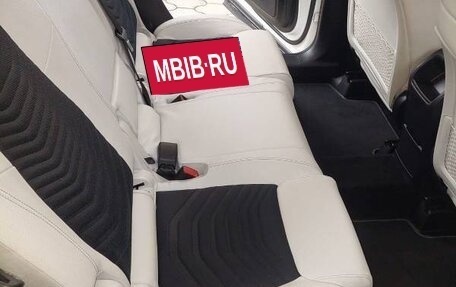 Mercedes-Benz GLB, 2020 год, 2 930 000 рублей, 10 фотография