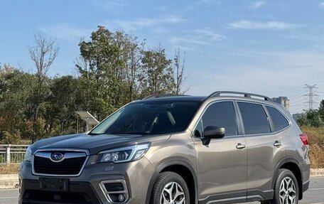 Subaru Forester, 2021 год, 2 200 000 рублей, 3 фотография