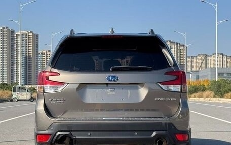 Subaru Forester, 2021 год, 2 200 000 рублей, 5 фотография