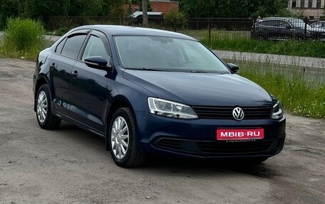 Volkswagen Jetta VI, 2012 год, 699 000 рублей, 1 фотография
