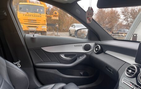 Mercedes-Benz C-Класс, 2017 год, 1 700 000 рублей, 15 фотография