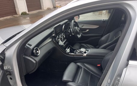 Mercedes-Benz C-Класс, 2017 год, 1 700 000 рублей, 26 фотография