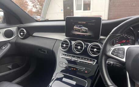 Mercedes-Benz C-Класс, 2017 год, 1 700 000 рублей, 31 фотография