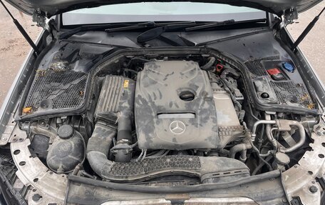 Mercedes-Benz C-Класс, 2017 год, 1 700 000 рублей, 21 фотография