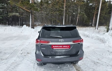 Toyota Fortuner II, 2021 год, 3 600 000 рублей, 2 фотография