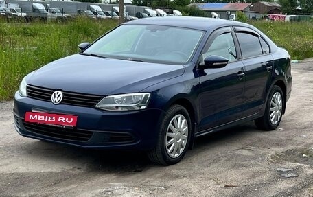 Volkswagen Jetta VI, 2012 год, 699 000 рублей, 2 фотография
