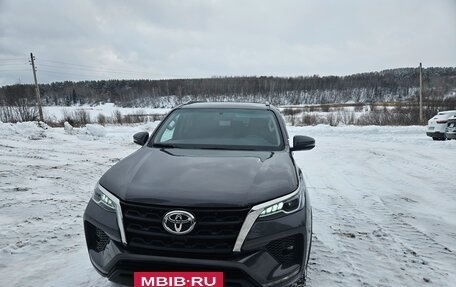 Toyota Fortuner II, 2021 год, 3 600 000 рублей, 9 фотография