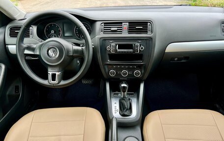 Volkswagen Jetta VI, 2012 год, 699 000 рублей, 13 фотография