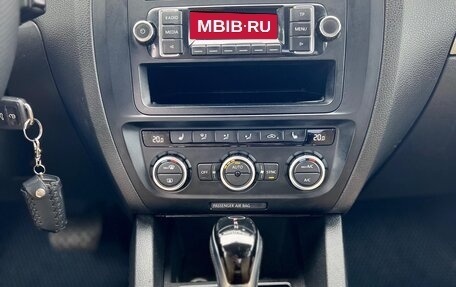 Volkswagen Jetta VI, 2012 год, 699 000 рублей, 14 фотография